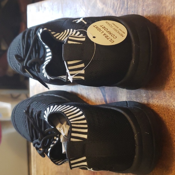 Danskin Women's Energy Lace Up Pull On Washable Sneakers - Picture 5 of 15